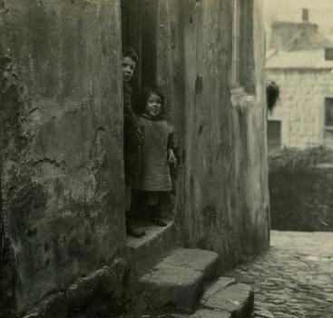 Children, 1929, Priaulx Library Collection