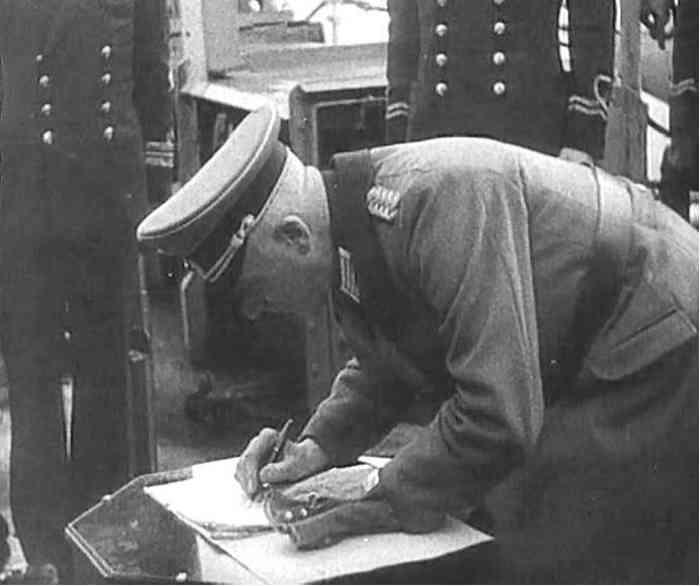 Priaulx Library collection Signing of the Surrender 1945