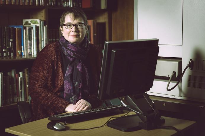 Dinah Bott, Priaulx Library, Guernsey