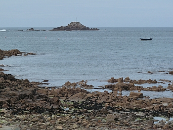 Gros Rocher, Guernsey, from the shore